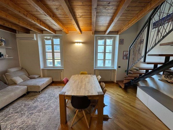 appartamento in affitto a Como in zona Borghi