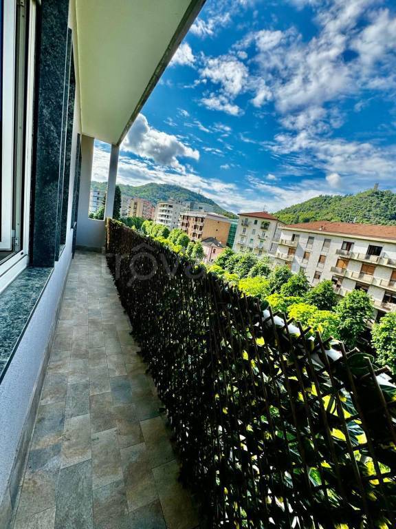 appartamento in affitto a Como in zona Borghi