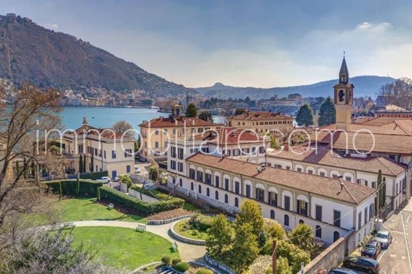 appartamento in affitto a Como in zona Villa Olmo