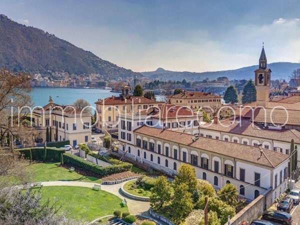 appartamento in affitto a Como in zona Villa Olmo