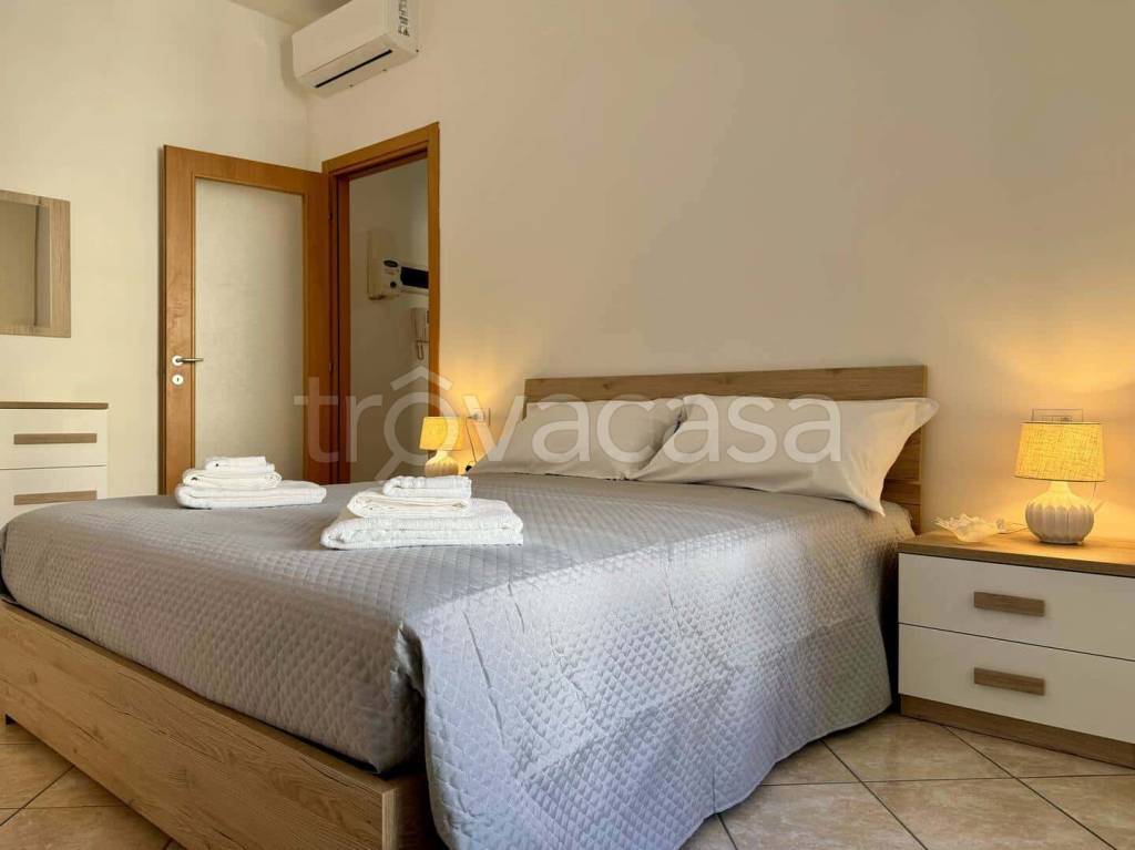 appartamento in affitto a Como in zona Borghi