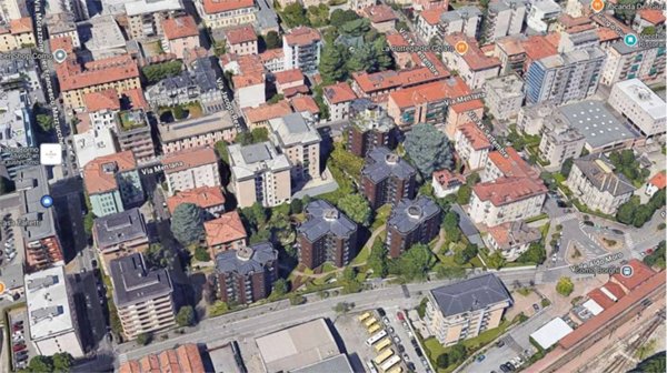 appartamento in affitto a Como in zona Borghi