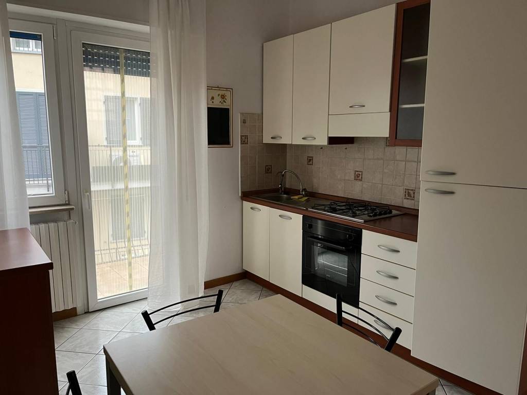 appartamento in affitto a Como in zona Prudenziana