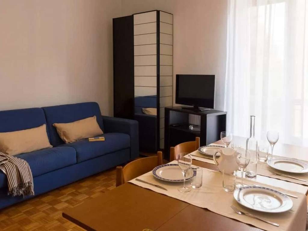 appartamento in affitto a Como in zona Villa Olmo