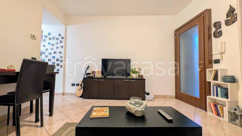 appartamento in affitto a Como in zona Como Centro