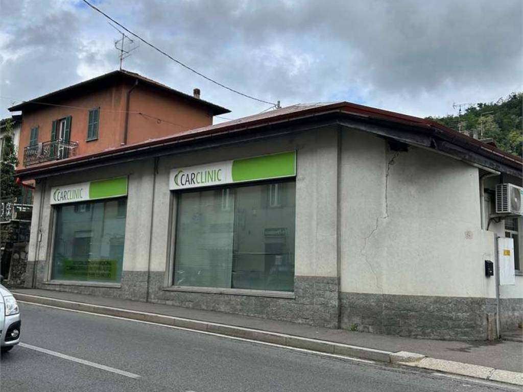 negozio in affitto a Como in zona Breccia