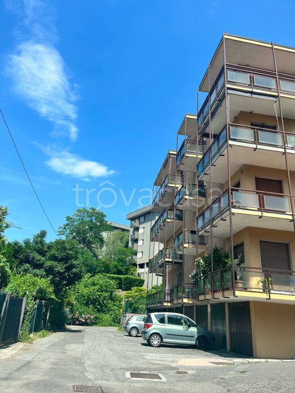 appartamento in affitto a Como