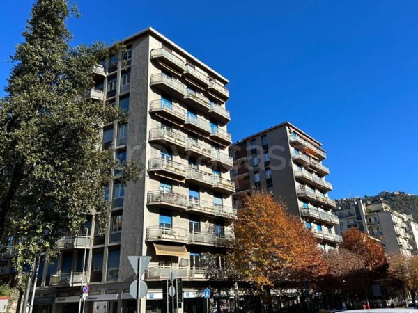 appartamento in affitto a Como