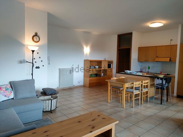 appartamento in affitto a Como in zona Salita dei Cappuccini