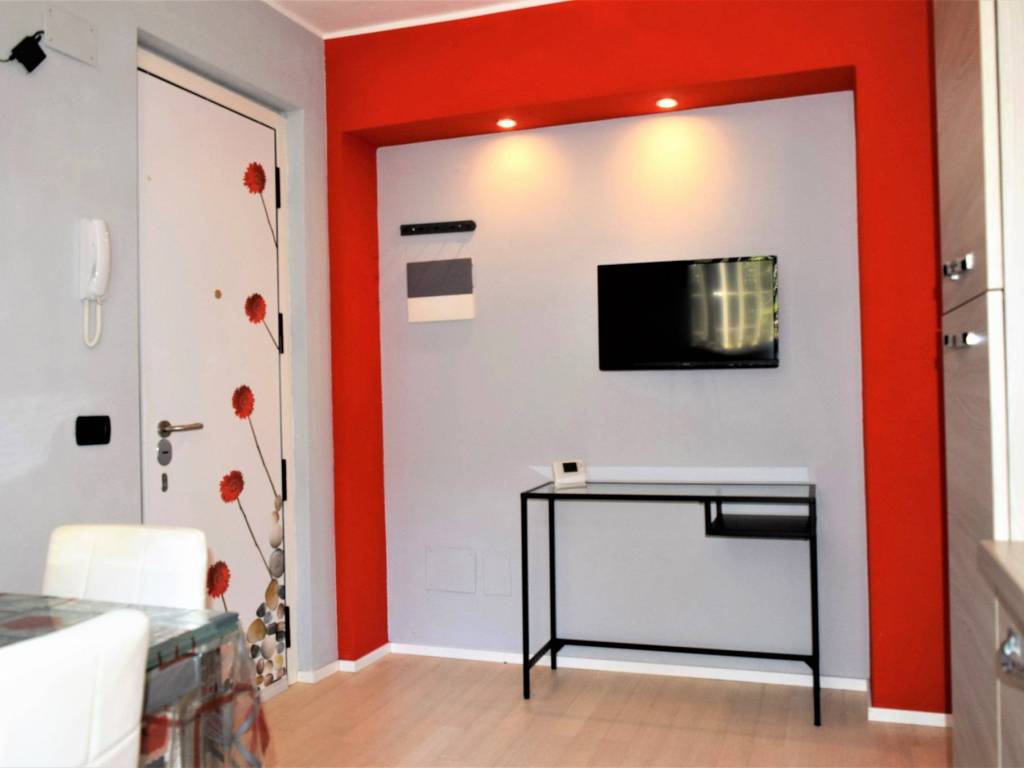 appartamento in affitto a Como in zona Tavernola