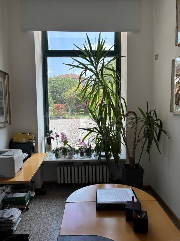 appartamento in affitto a Como in zona Borghi