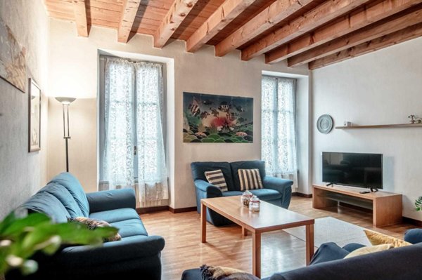 appartamento in affitto a Como in zona Borghi