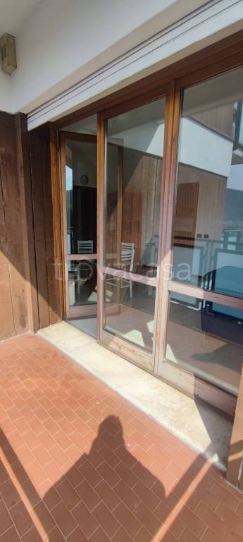 appartamento in affitto a Como in zona Garzola