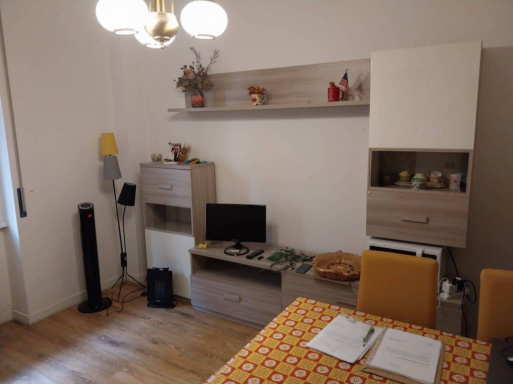 appartamento in affitto a Como in zona Borghi