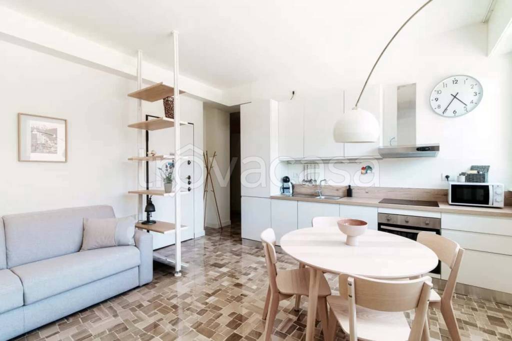 appartamento in affitto a Como in zona Como Centro