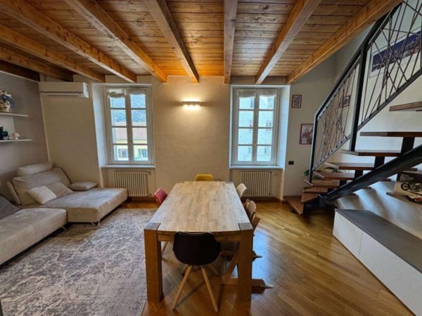 appartamento in affitto a Como in zona Borghi