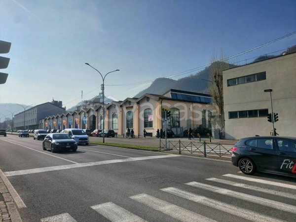 locale commerciale in affitto a Como in zona Viale Varese