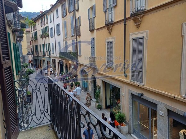 appartamento in affitto a Como in zona Como Centro