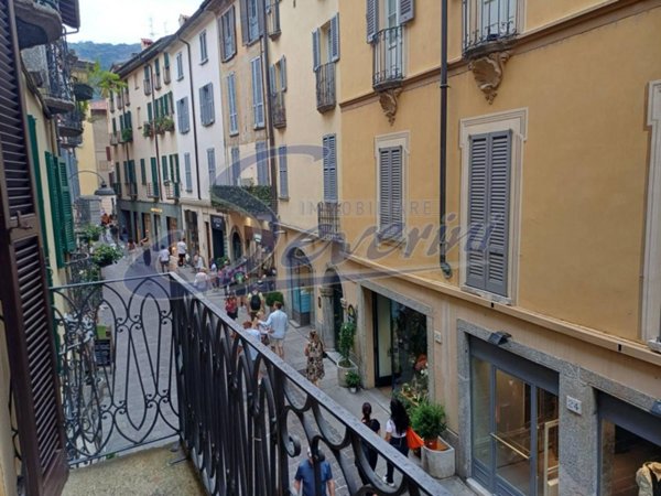 appartamento in affitto a Como in zona Como Centro