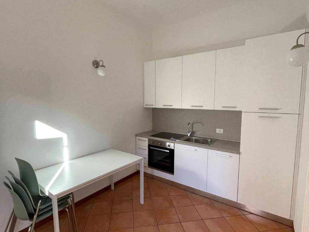 appartamento in affitto a Como in zona Como Centro