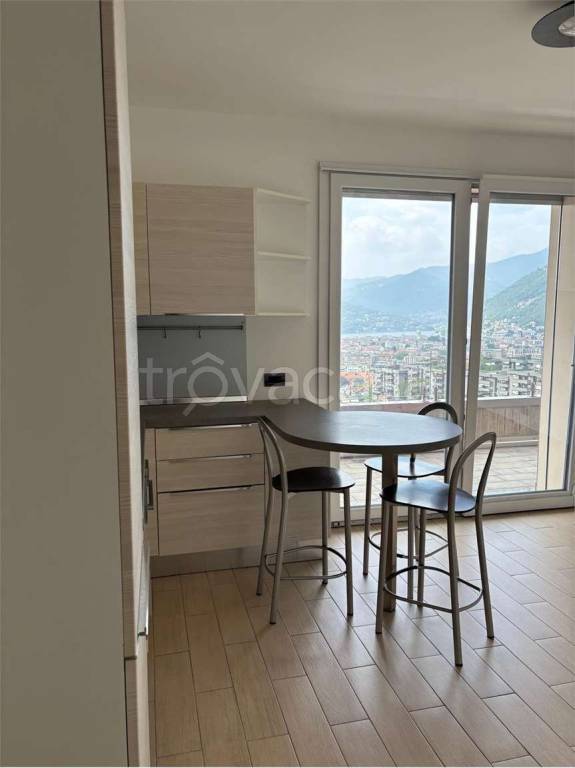 appartamento in affitto a Como