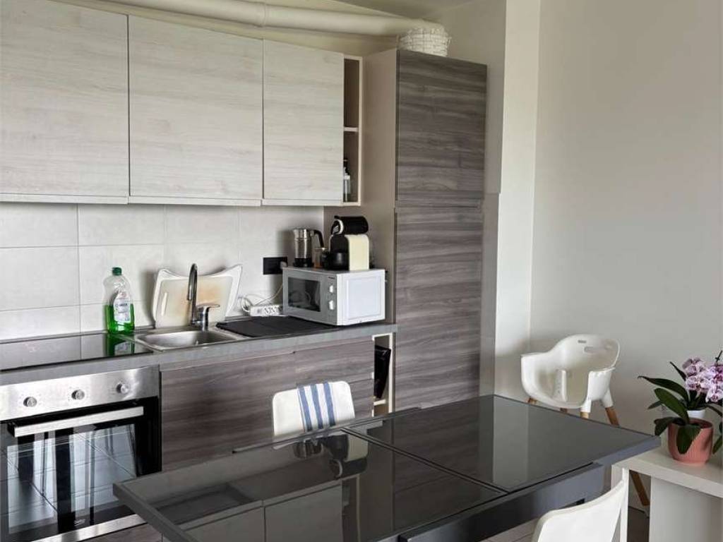 appartamento in affitto a Como in zona Albate