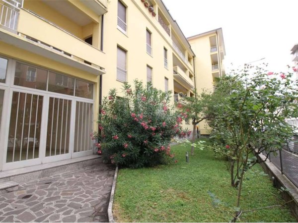 appartamento in affitto a Como in zona Borghi