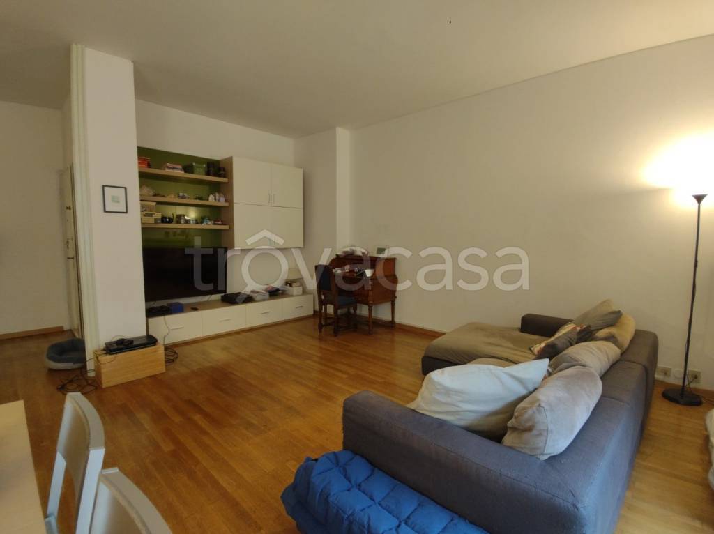 appartamento in affitto a Como in zona Como Centro