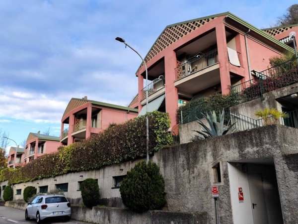 appartamento in affitto a Como in zona Civiglio