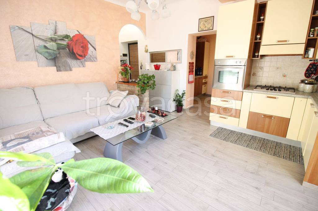 appartamento in affitto a Como in zona Monte Olimpino