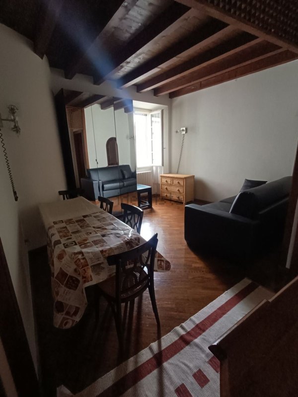 appartamento in affitto a Como in zona Como Centro