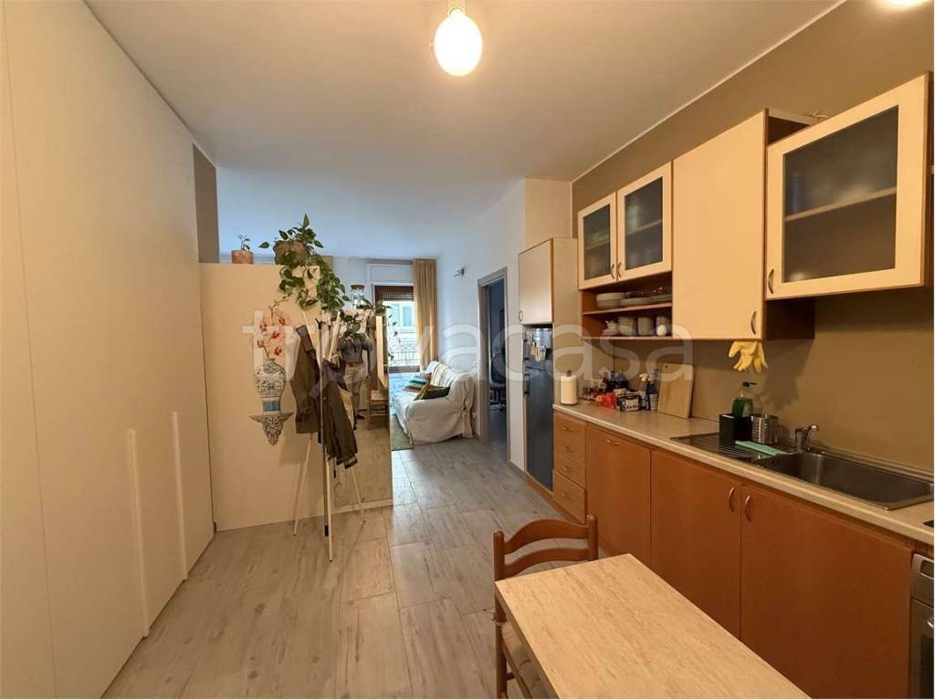 appartamento in affitto a Como in zona Valduce