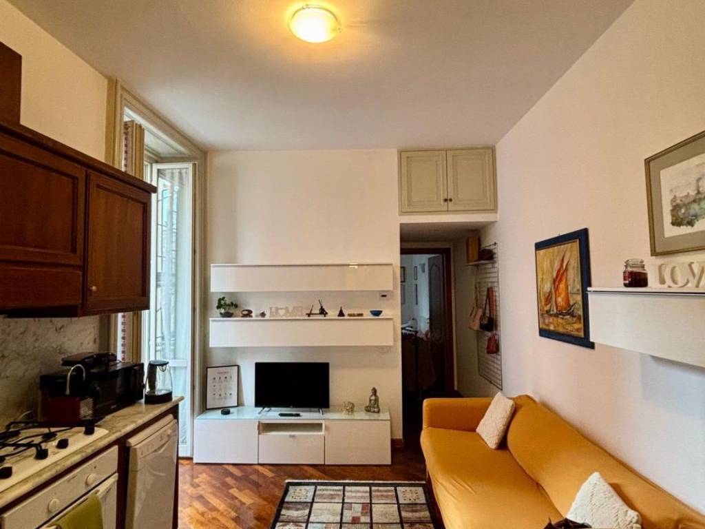 appartamento in affitto a Como in zona Piazza Volta