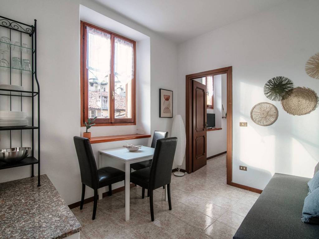 appartamento in affitto a Como in zona Como Centro