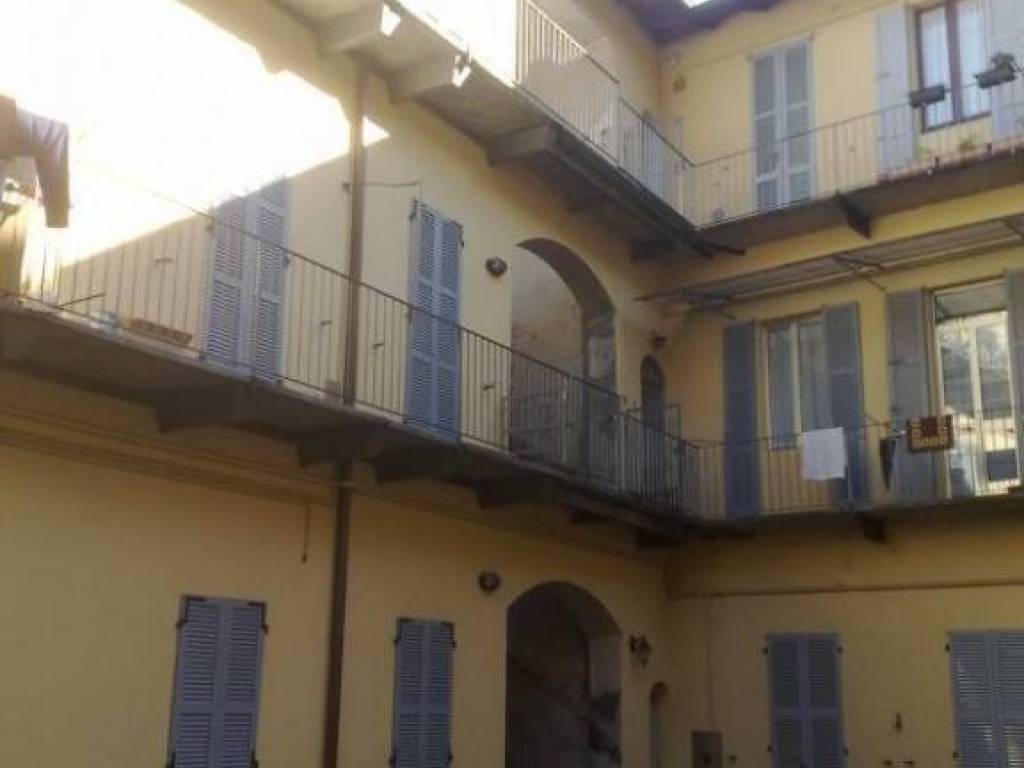 appartamento in affitto a Como in zona Borghi