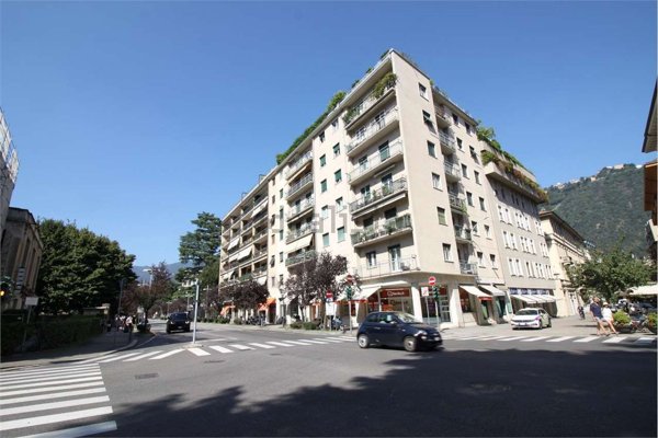 appartamento in affitto a Como in zona Piazza Volta