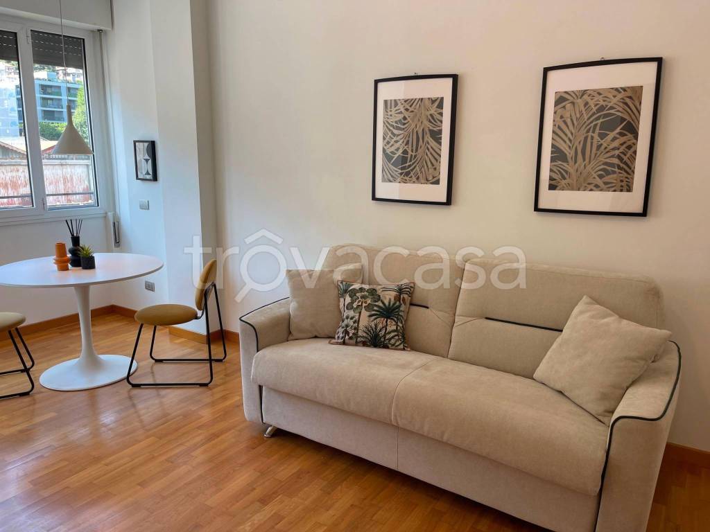 appartamento in affitto a Como in zona Viale Varese