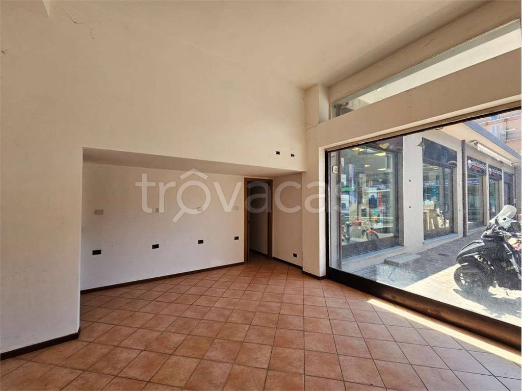 monolocale in affitto a Como in zona Valduce