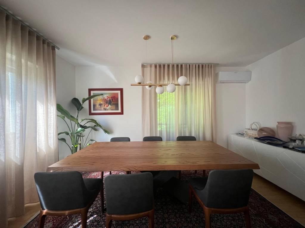 appartamento in affitto a Como in zona Villa Olmo