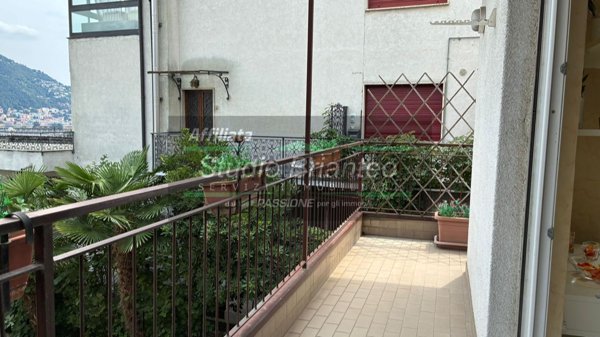 appartamento in affitto a Como in zona Villa Olmo