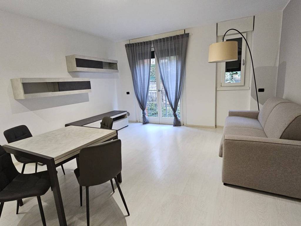 appartamento in affitto a Como in zona Monte Olimpino