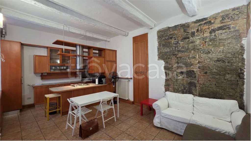 appartamento in affitto a Como in zona Como Centro