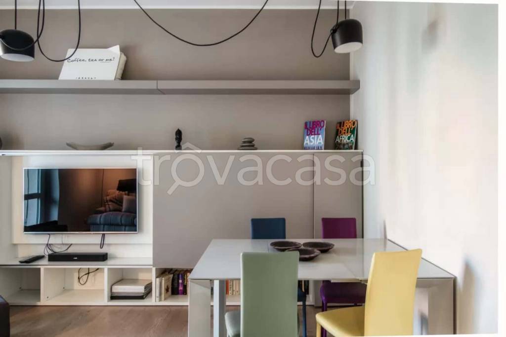 appartamento in affitto a Como in zona Borghi