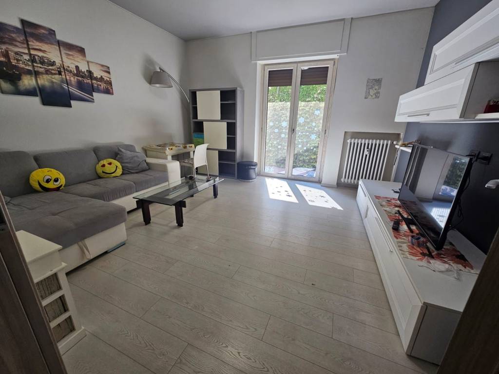appartamento in affitto a Como in zona Borghi