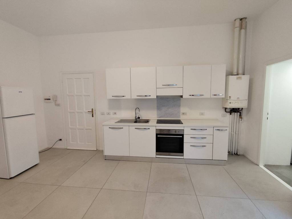 appartamento in affitto a Como in zona Prudenziana