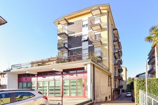 appartamento in affitto a Como in zona Lora