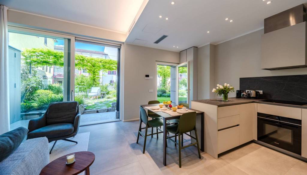 appartamento in affitto a Como in zona Como Centro