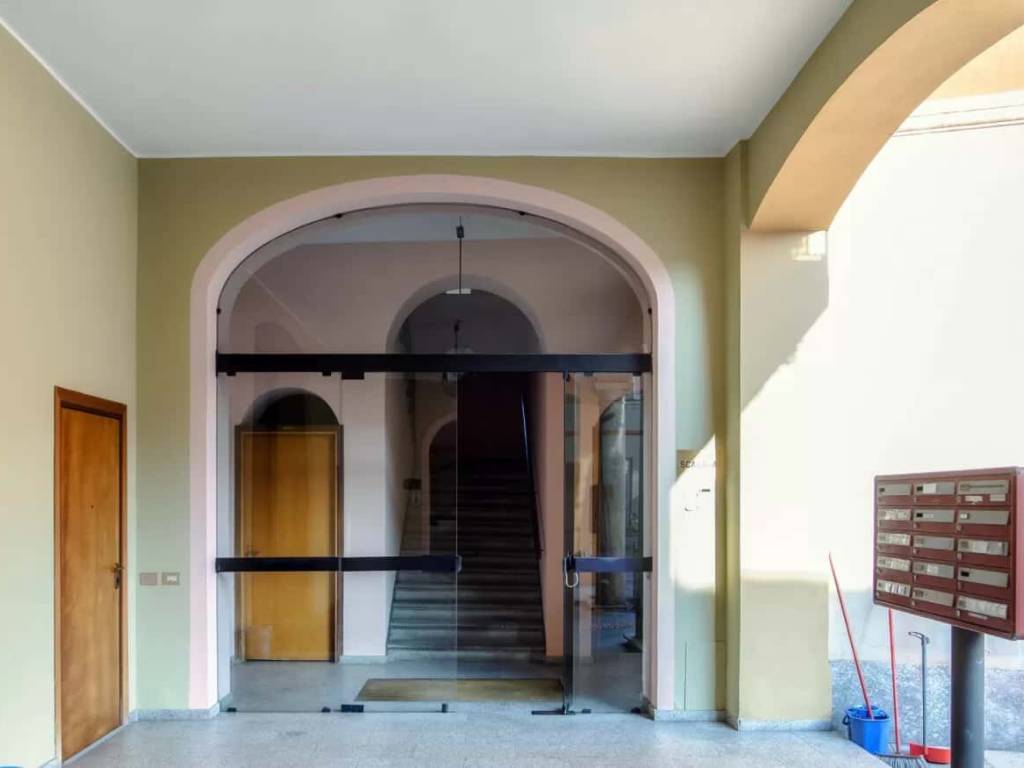 appartamento in affitto a Como in zona Borghi
