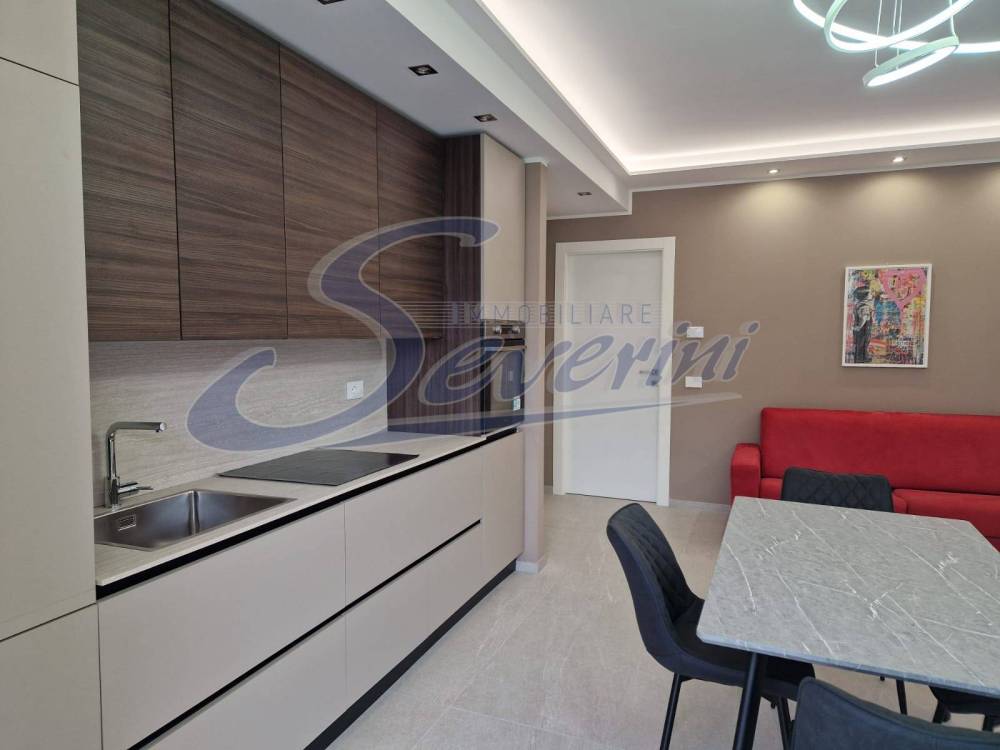 appartamento in affitto a Como in zona Tavernola