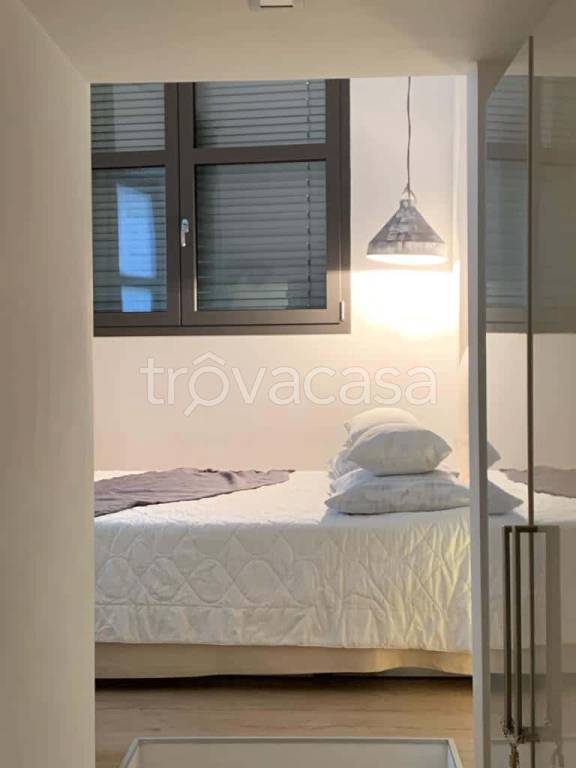 appartamento in affitto a Como in zona Valduce